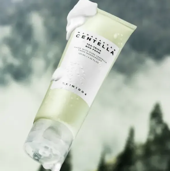 Skin1004 Tea-Trica BHA Foam, głęboko oczyszczająca pianka do skóry trądzikowej, 125 ml