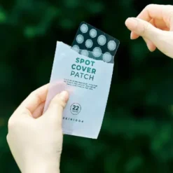 Skin1004 Tea-Trica Spot Cover Patch, hydrokoloidowe plastry na niedoskonałości, 22 szt.