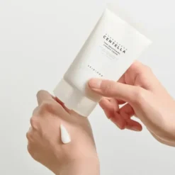 Skin1004 Tone Brightening Capsule Cream, krem rozjaśniający, 75 ml