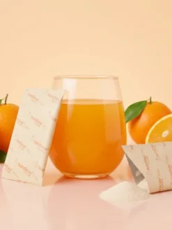 Sundose Everyday For Skin Anti-Aging Kwas Hialuronowy i Witamina C, saszetki z proszkiem, smak malinowo-cytrynowy, 15 szt.