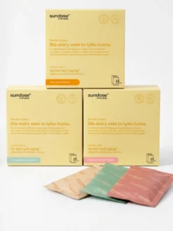 Sundose Everyday For Skin Anti-Aging Kwas Hialuronowy i Witamina C, saszetki z proszkiem, smak malinowo-cytrynowy, 15 szt.