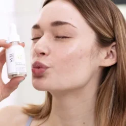 SVR Sebiaclear AZ, skoncentrowane serum korygujące niedoskonałości, 30 ml