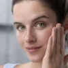 SVR Sensifine AR Eau Micellaire, woda micelarna do demakijażu, kojąca,100 ml