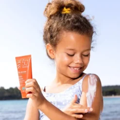 SVR Sun Secure Lait, nawilżające mleczko ochronne SPF50+, 250 ml