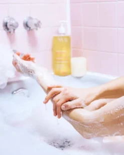 SVR Topialyse Huile Lavante, olejek micelarny do mycia i kąpieli, 100 ml