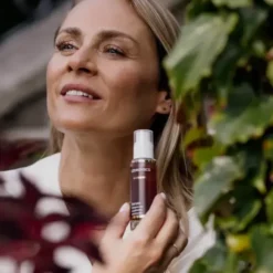 Uzdrovisco Gardenia, serum kolagenowe na głębokie zmarszczki, 30 ml