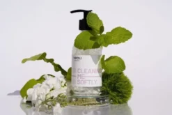Veoli Botanica Cleaning Me Softly, żel nawilżająco-łagodzący do mycia twarzy, 190 ml