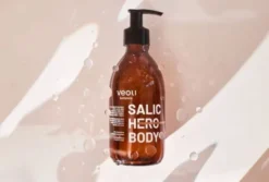 Veoli Botanica Salic Hero Body, żel oczyszczająco-złuszczający do mycia ciała, 280 ml