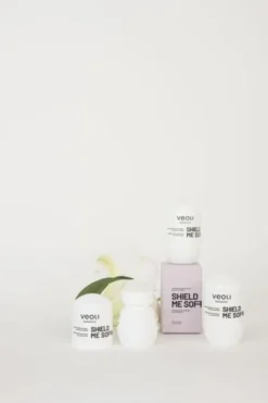 Veoli Botanica Shield Me Softly, łagodzący mineralny dezodorant dla skóry wrażliwej, 50 ml
