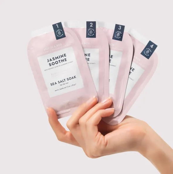Voesh, zestaw do 4-etapowego pedicure, jasmine soothe, 1 szt.