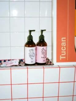 Yope, mydło w płynie Rabarbar i róża, 500 ml