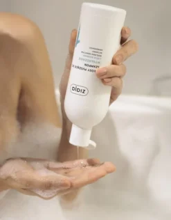 Ziaja, szampon wygładzający do włosów puszących się, 400 ml